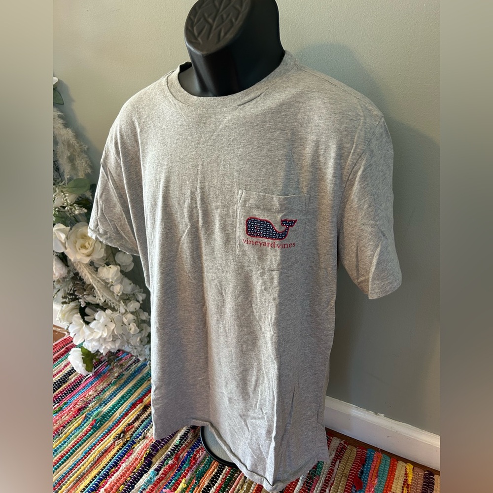 NEW Vineyard Vines American Flag Whale Shirt Team USA Olympics World Cup Large - Picture 4 of 5